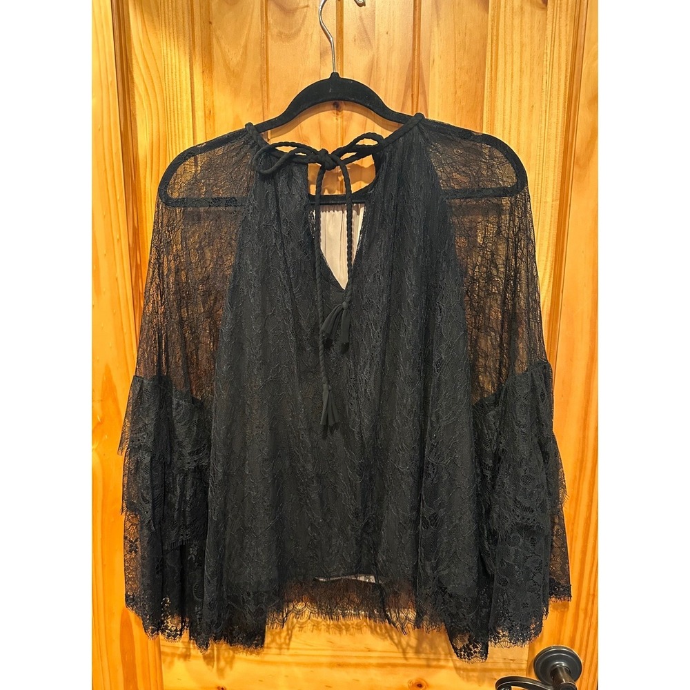 Alice + Olivia Delia Ruffle Tunic Blouse Black Floral Lace Womens L NWT - Picture 6 of 10